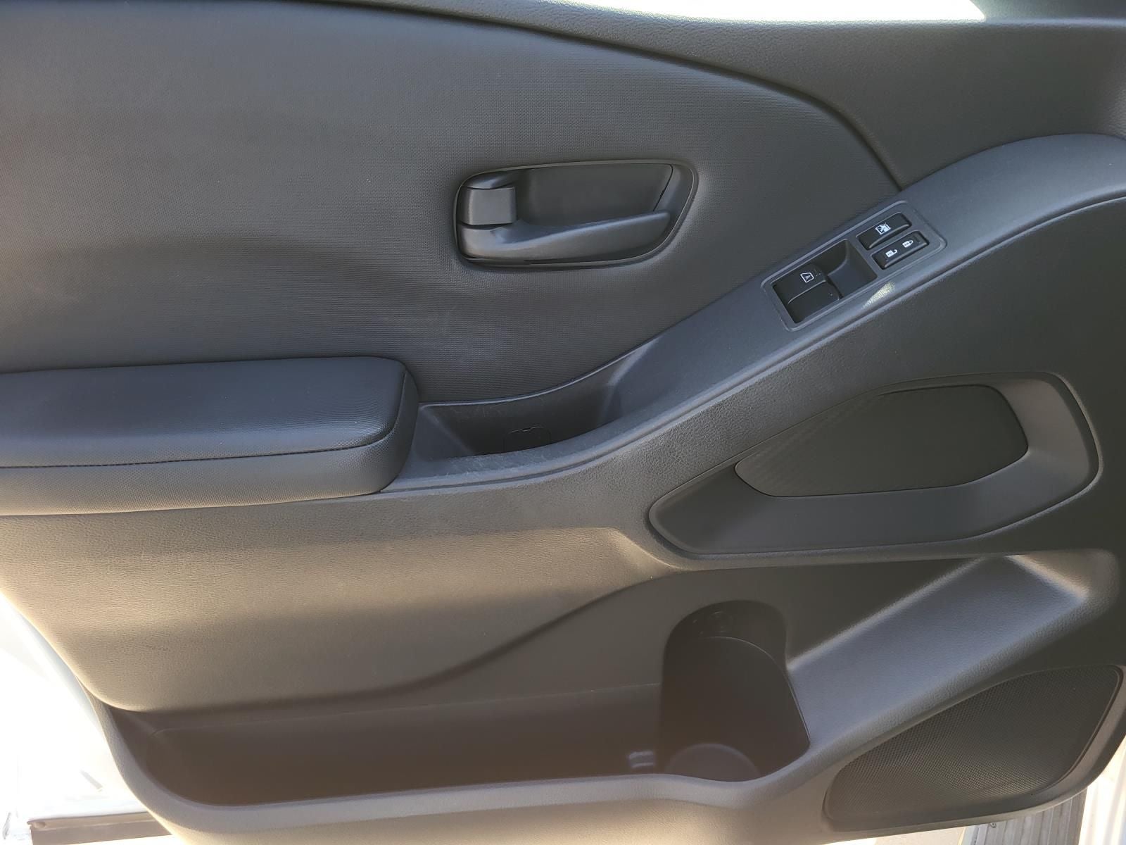 2023 Nissan Frontier S