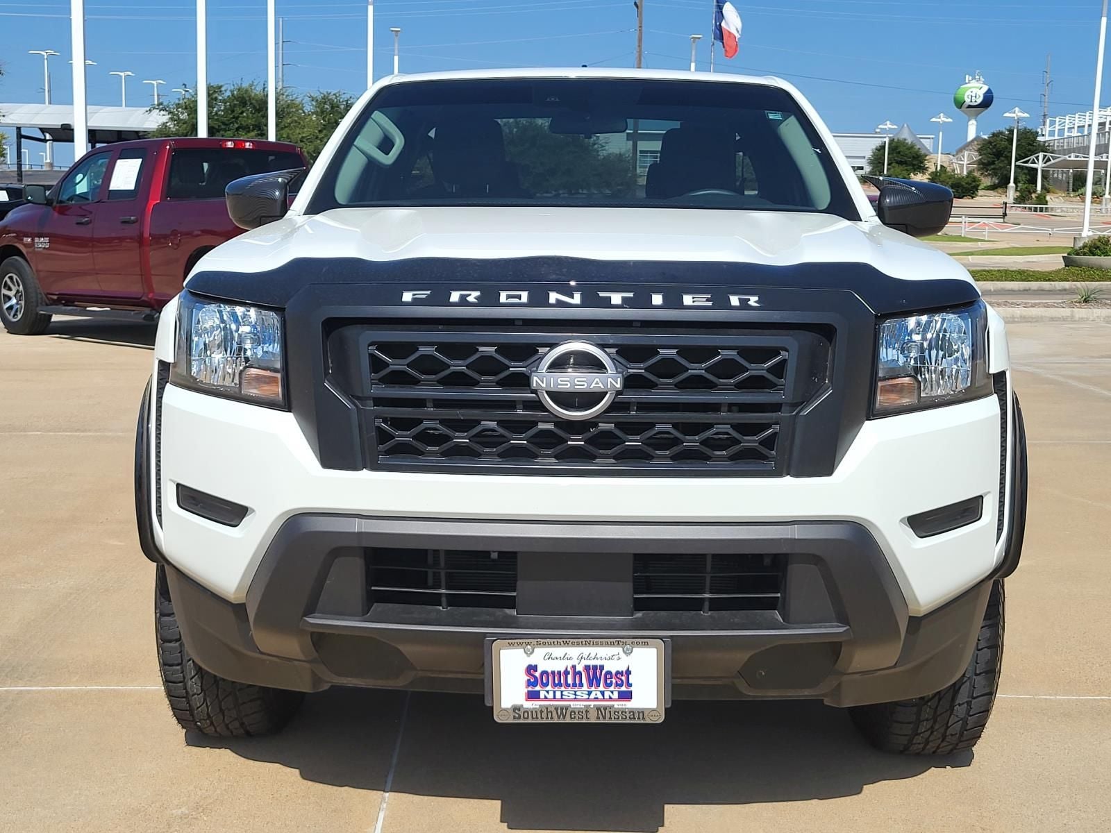 2023 Nissan Frontier S