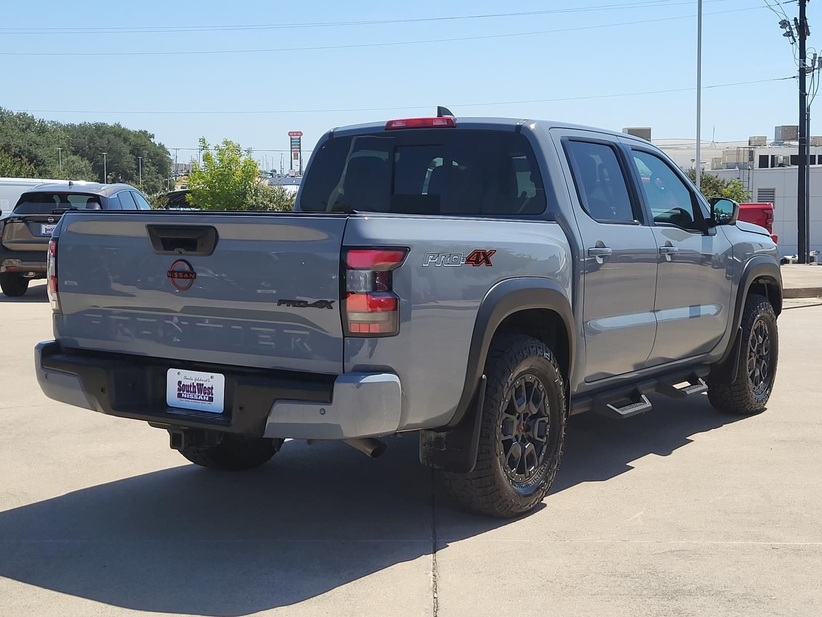 2023 Nissan Frontier PRO-4X