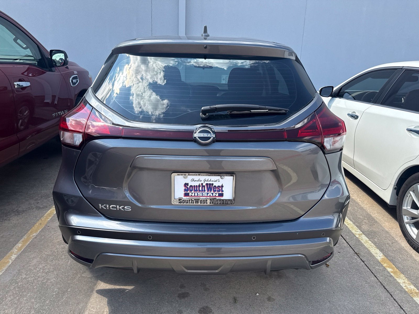 2024 Nissan Kicks S