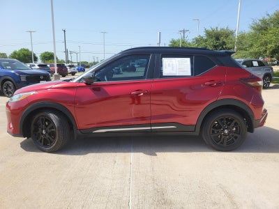 2021 Nissan Kicks SR