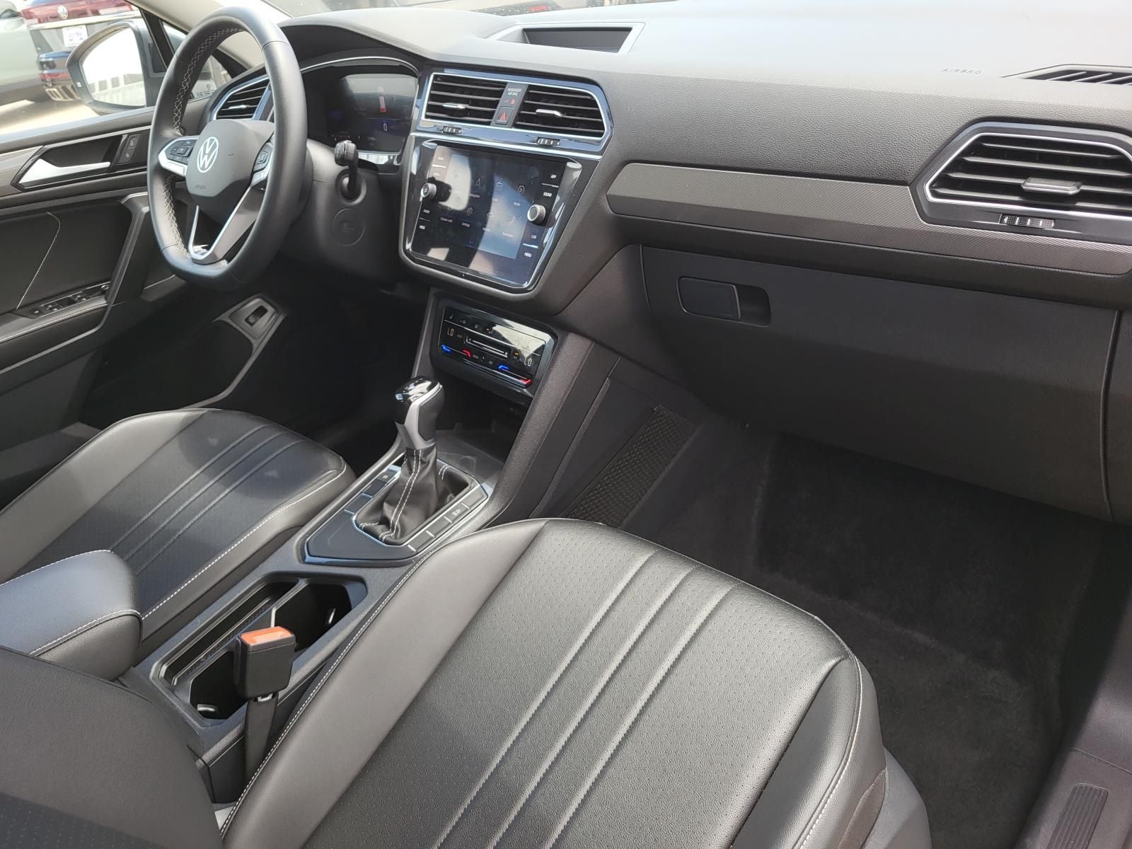 2024 Volkswagen Tiguan 2.0T SE