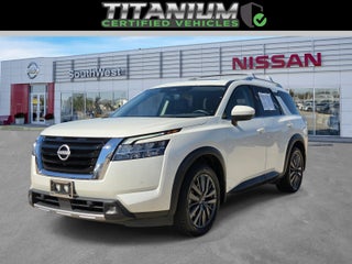2022 Nissan Pathfinder SL