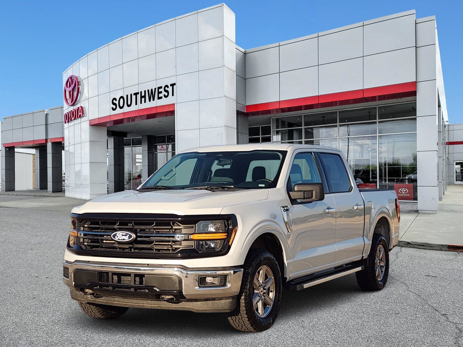 2025 Ford F-150 XLT