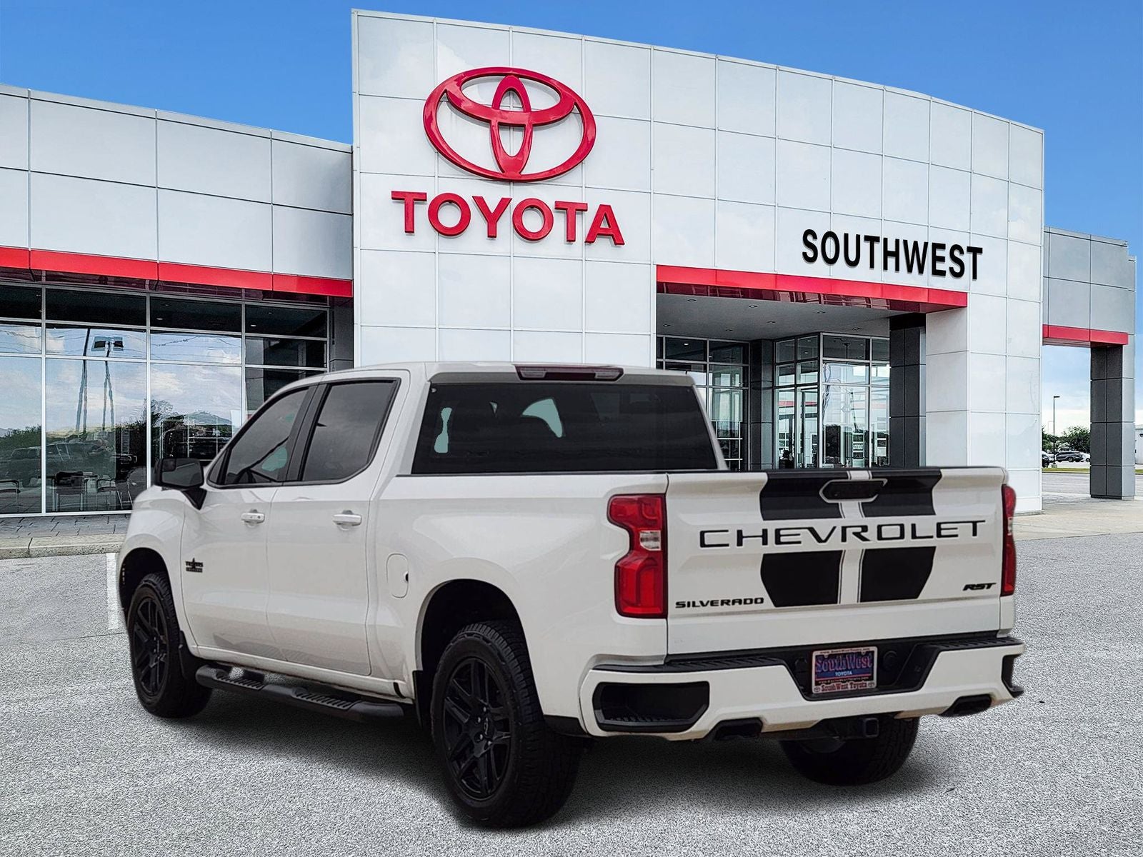 2023 Chevrolet Silverado 1500 RST