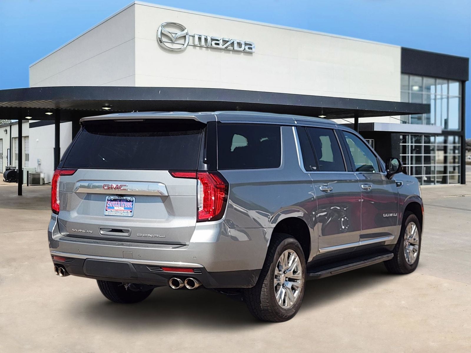 2023 GMC Yukon XL Denali