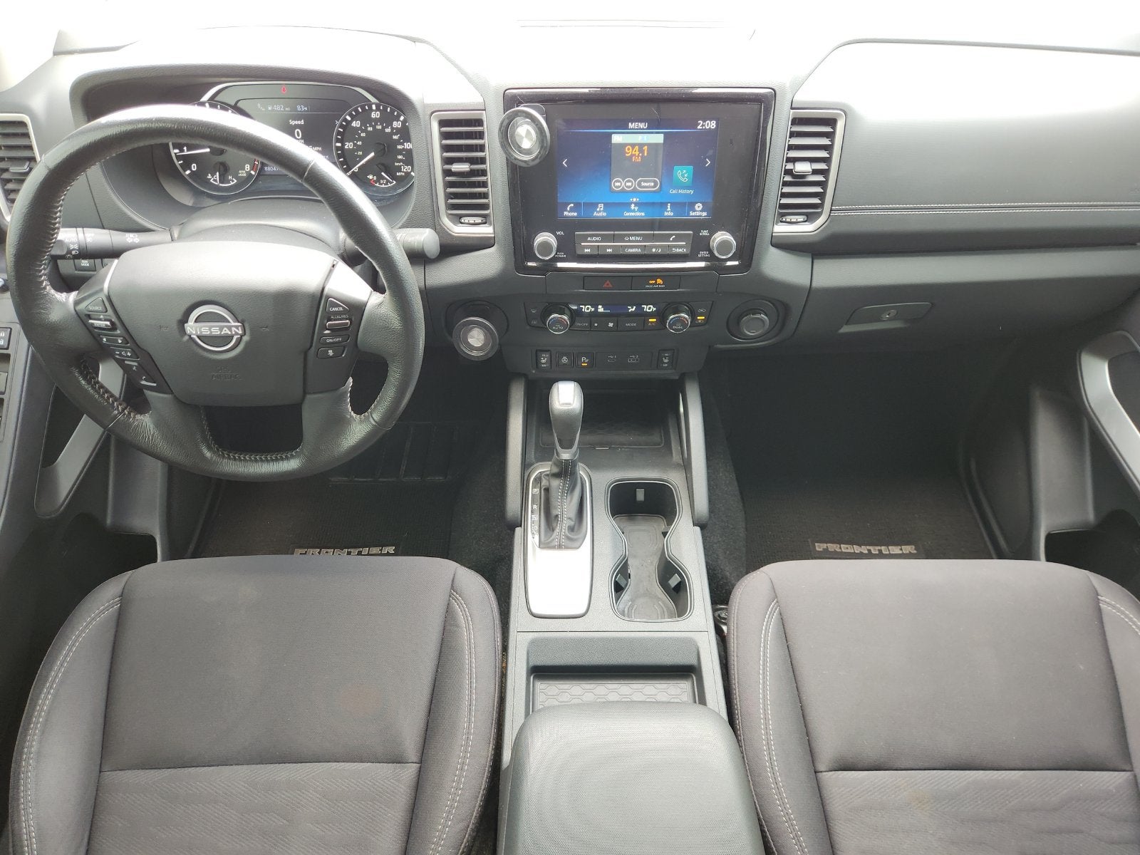 2022 Nissan Frontier SV