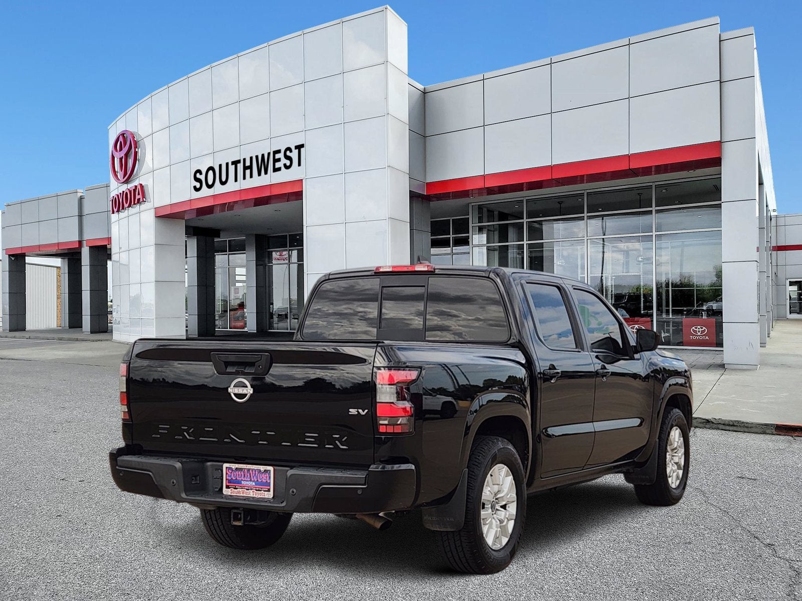 2022 Nissan Frontier SV