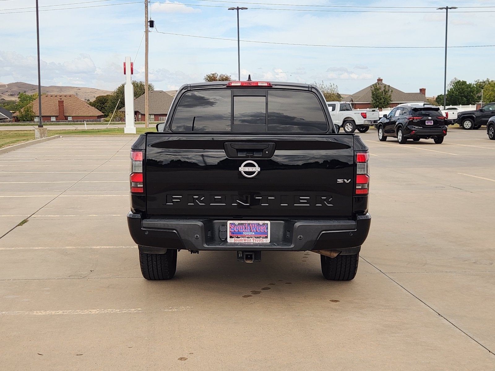 2022 Nissan Frontier SV