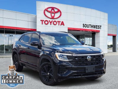 2025 Volkswagen Atlas Cross Sport 2.0T SEL R-Line Black