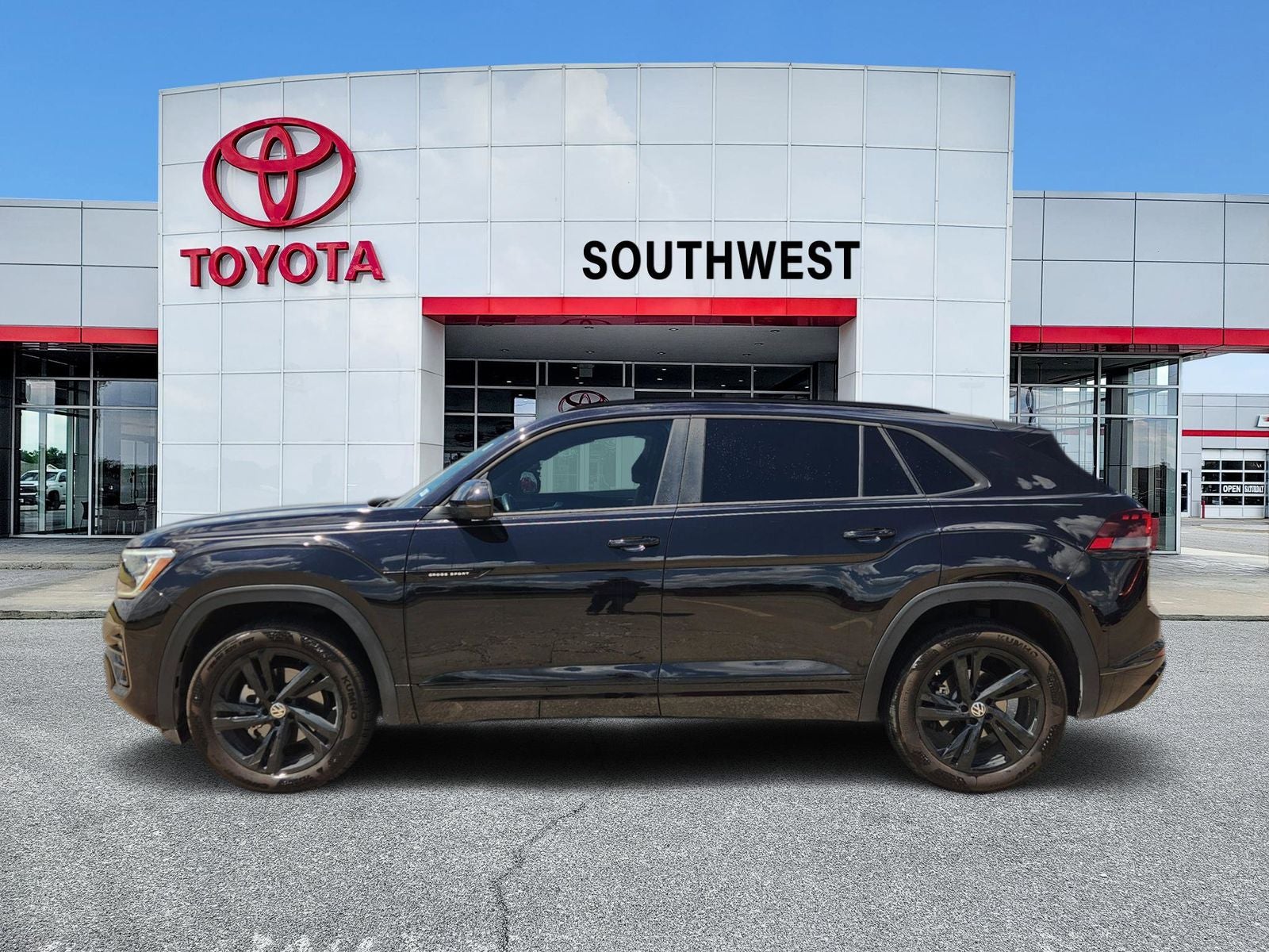 2025 Volkswagen Atlas Cross Sport 2.0T SEL R-Line Black