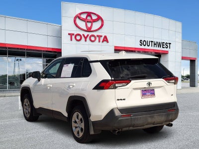 2024 Toyota RAV4 LE
