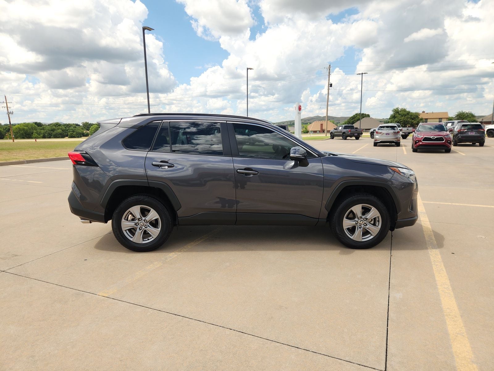 2024 Toyota RAV4 XLE