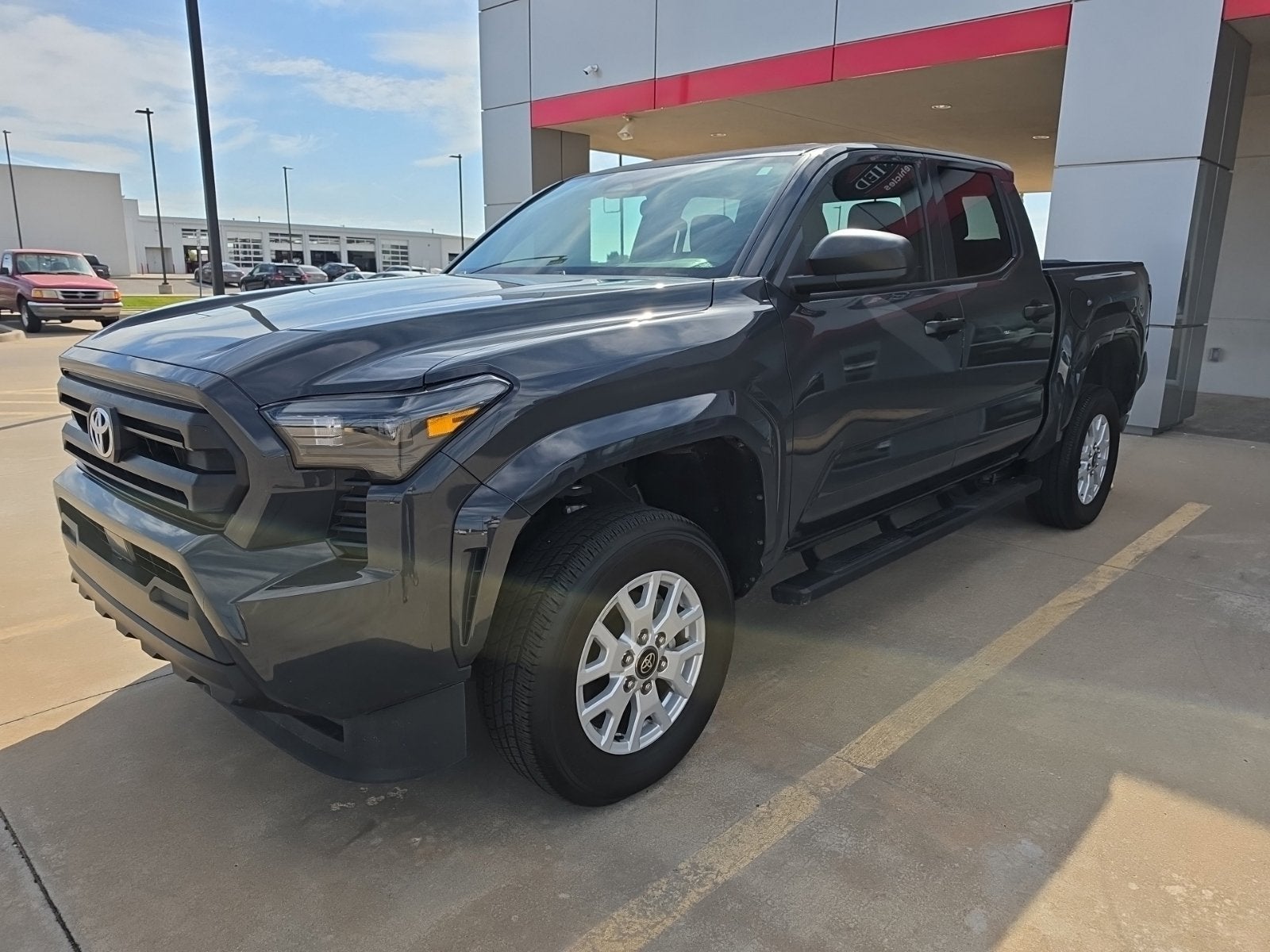 2025 Toyota Tacoma SR