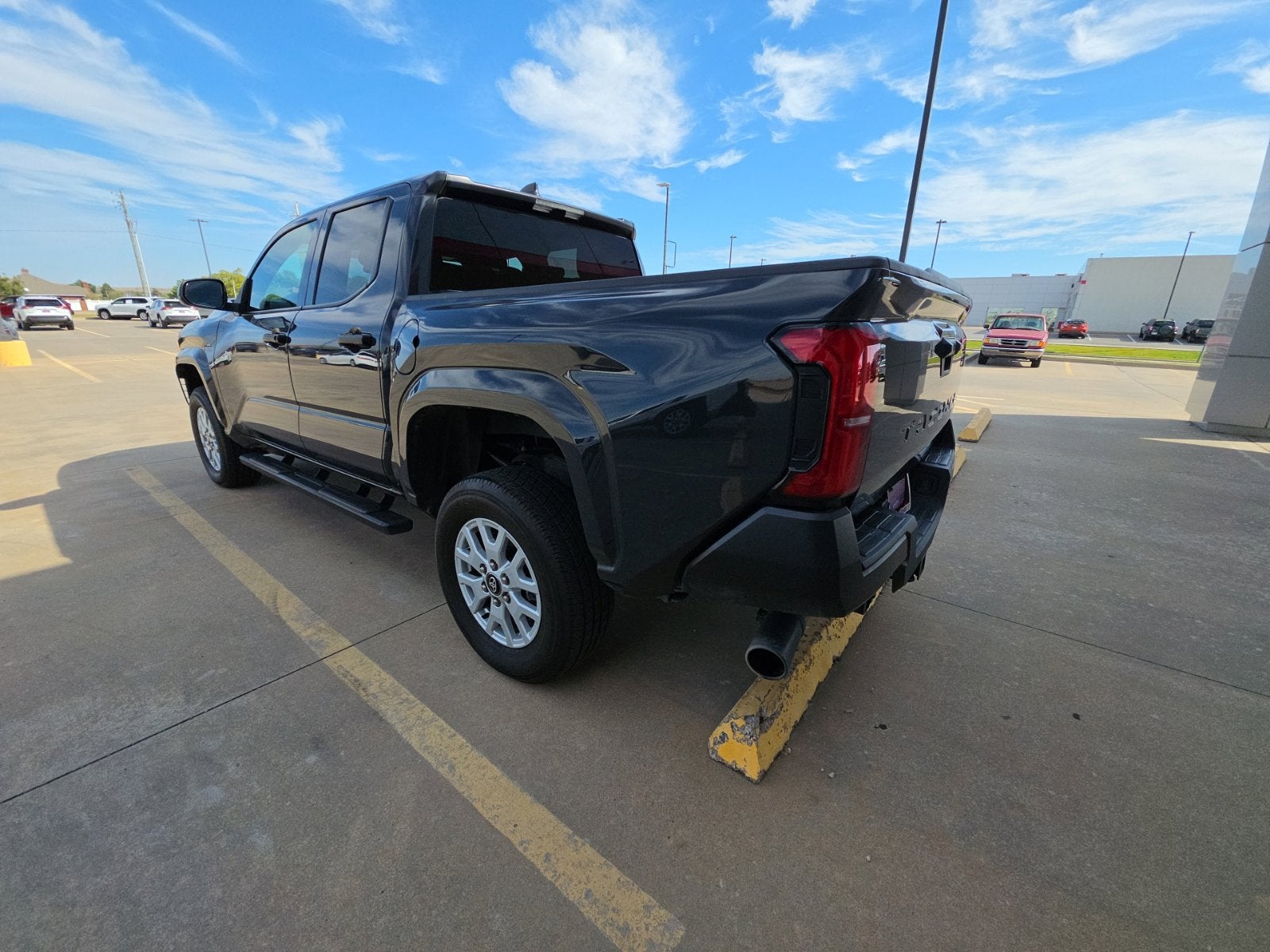 2025 Toyota Tacoma SR