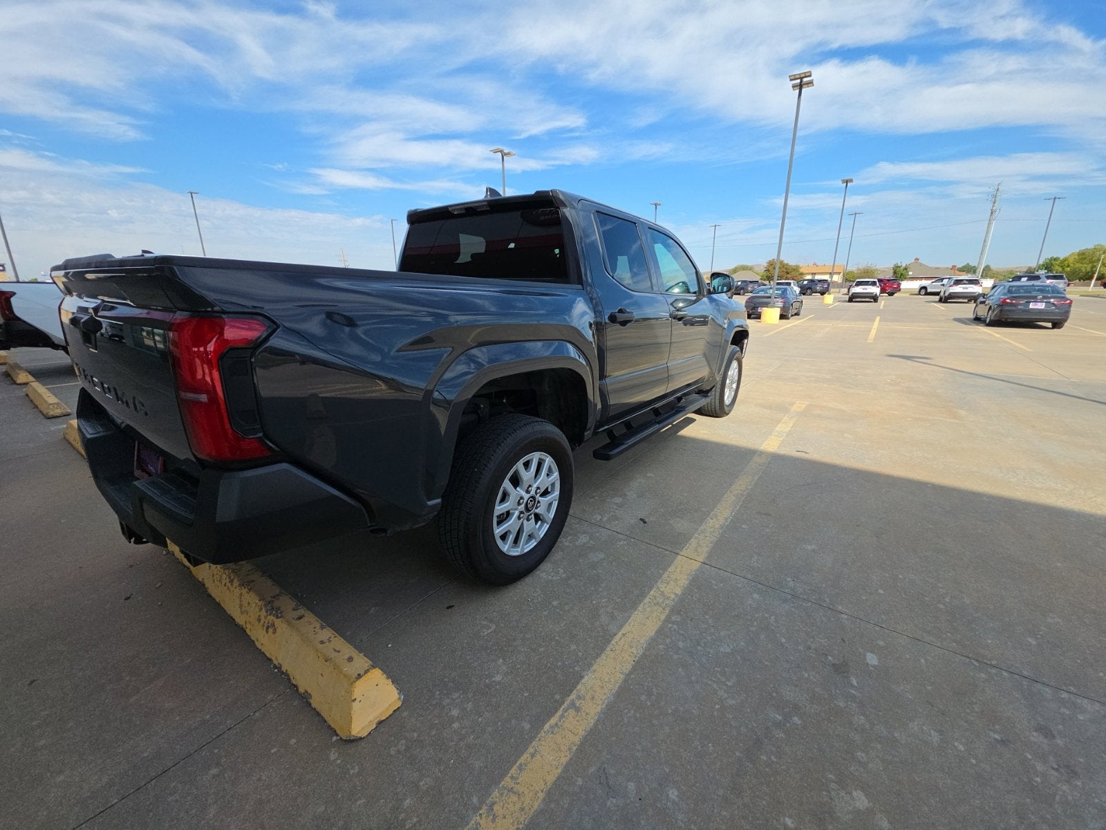 2025 Toyota Tacoma SR