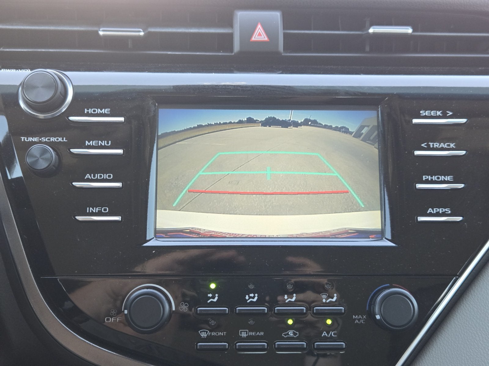 2018 Toyota Camry LE
