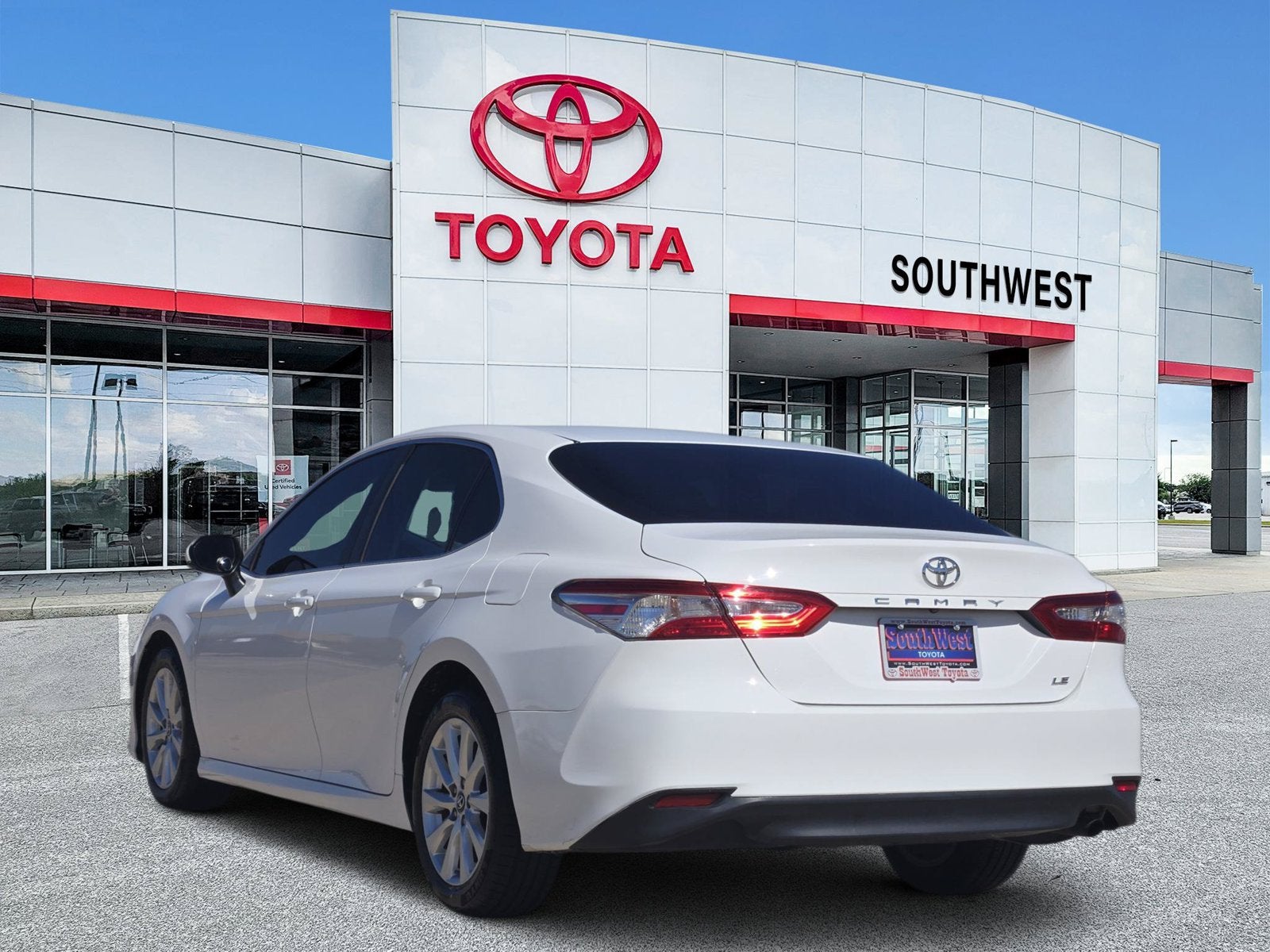 2018 Toyota Camry LE