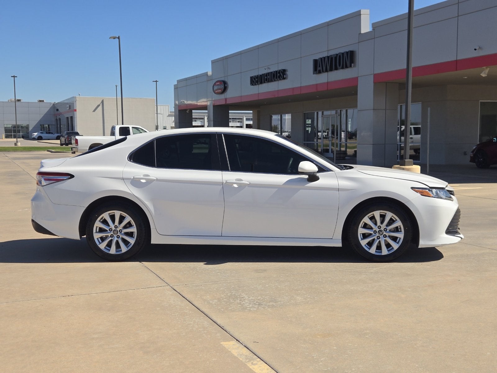 2018 Toyota Camry LE