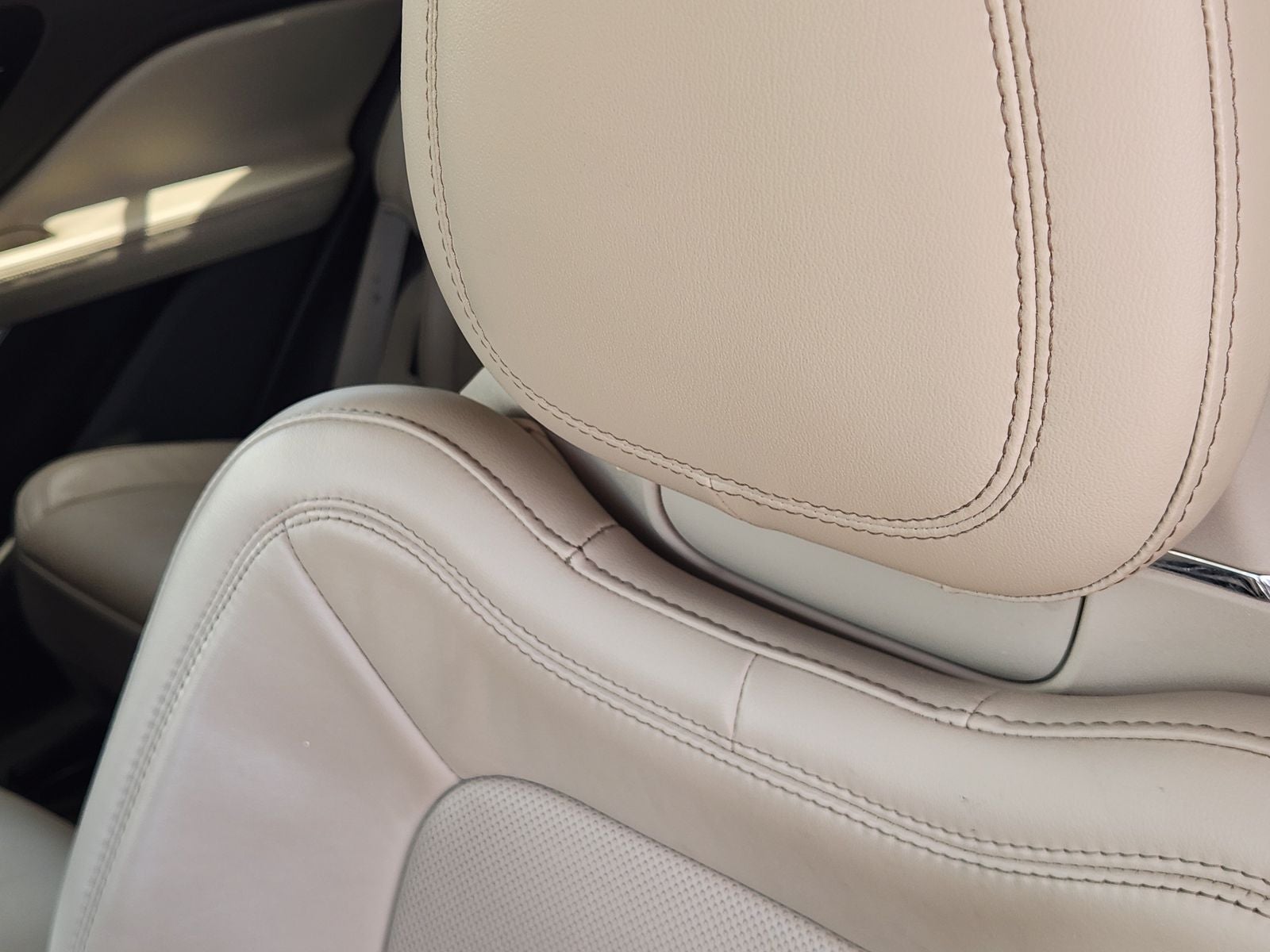 2020 Lincoln Aviator Reserve Premium