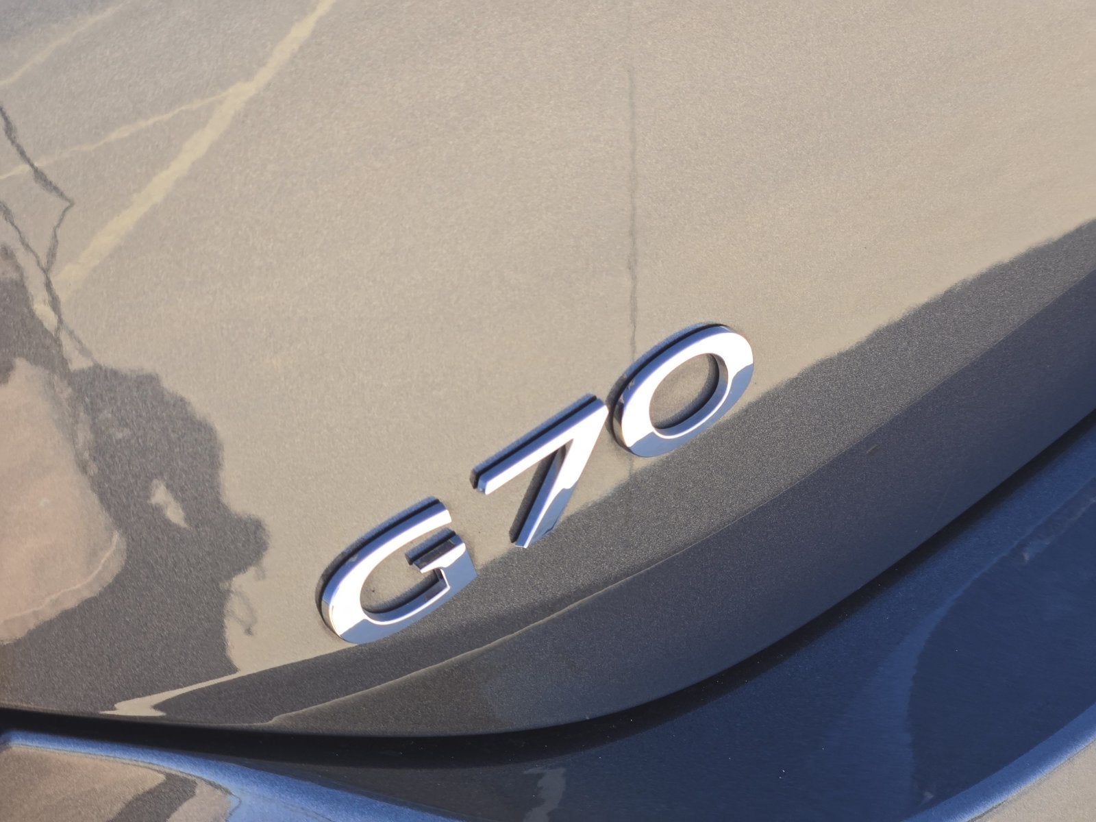 2025 Genesis G70 2.5T