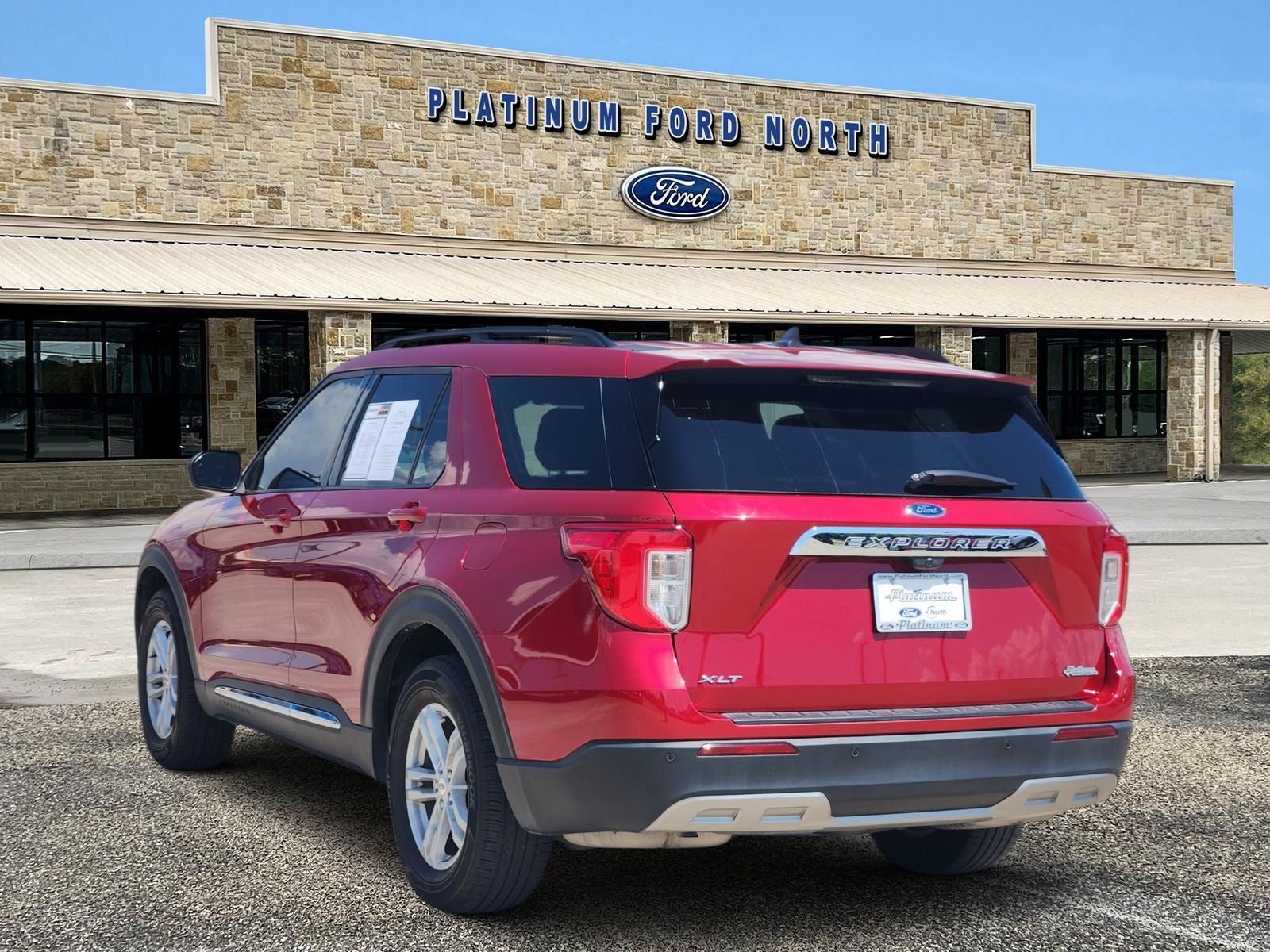2024 Ford Explorer XLT