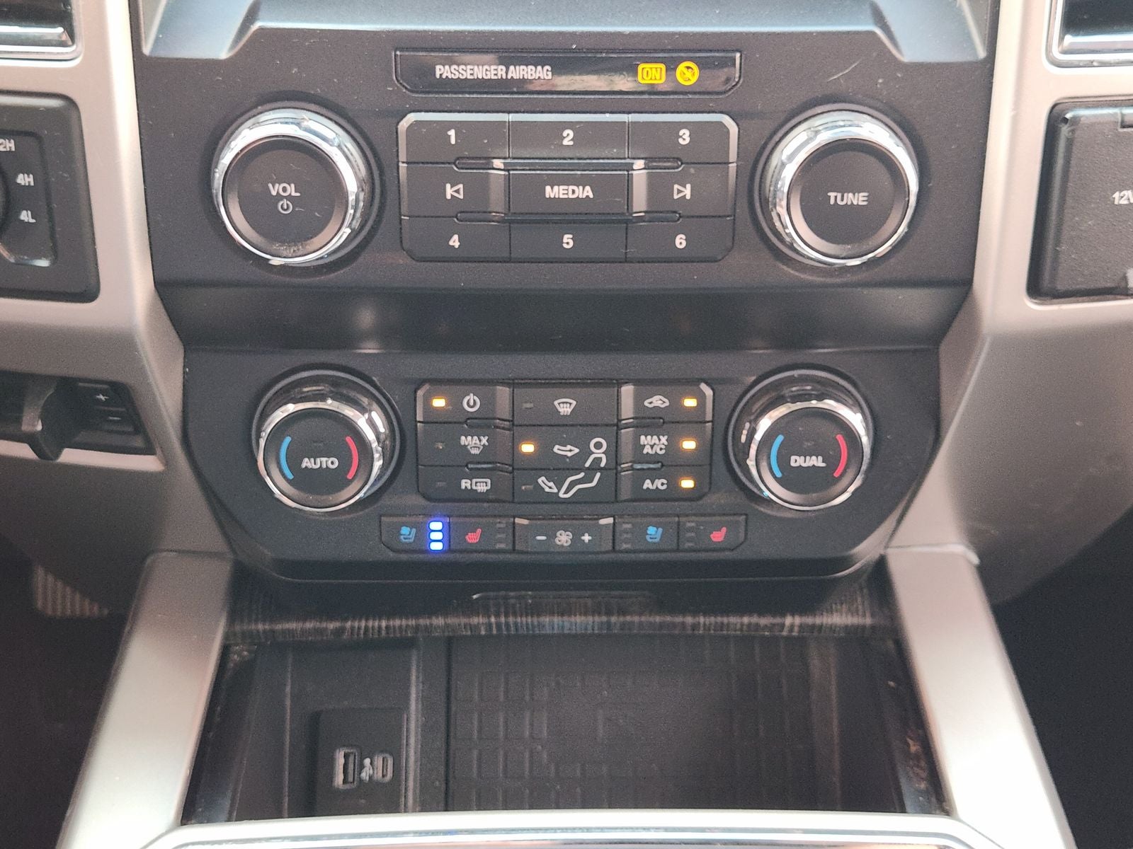 2020 Ford F-250SD Lariat