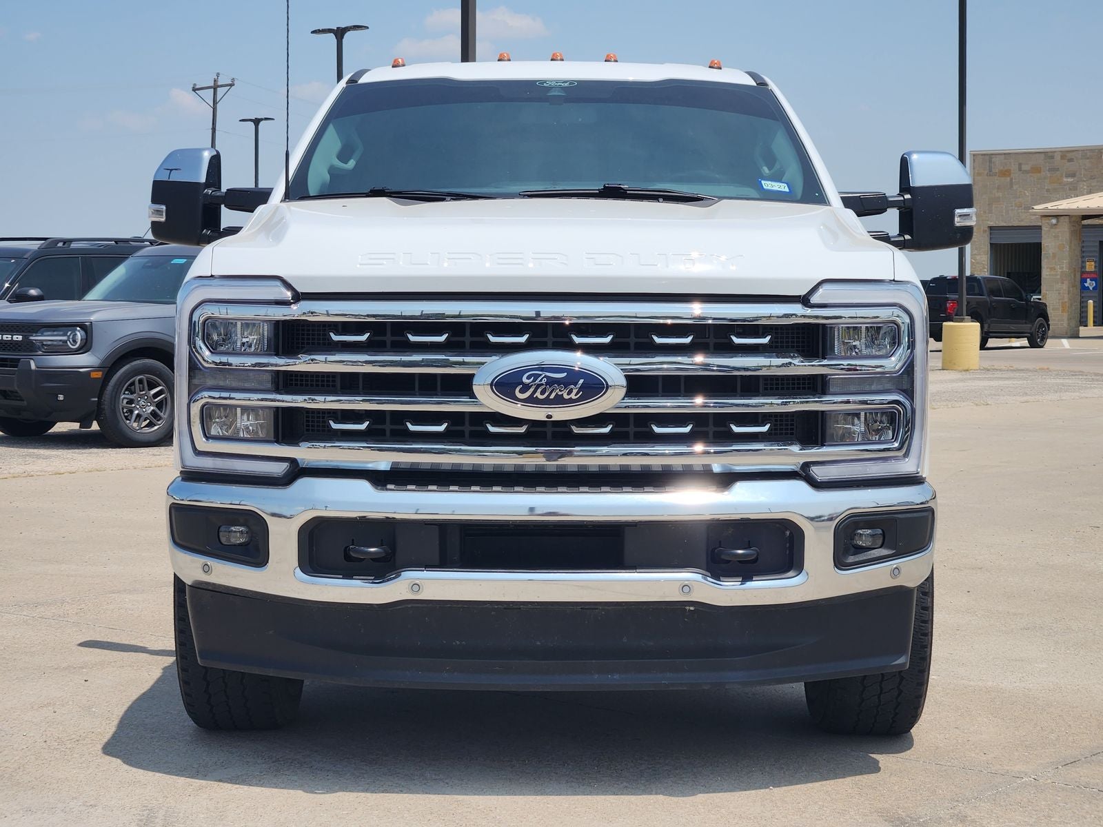 2025 Ford F-350SD Lariat