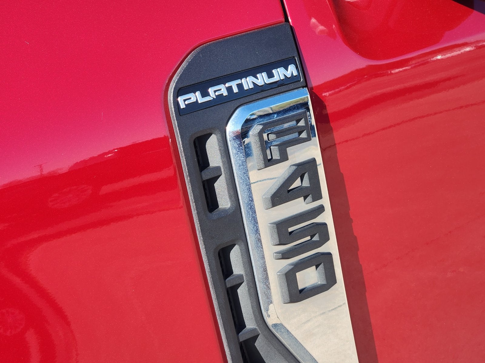 2024 Ford F-450SD Platinum DRW