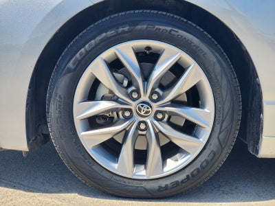 2022 Toyota Avalon XLE