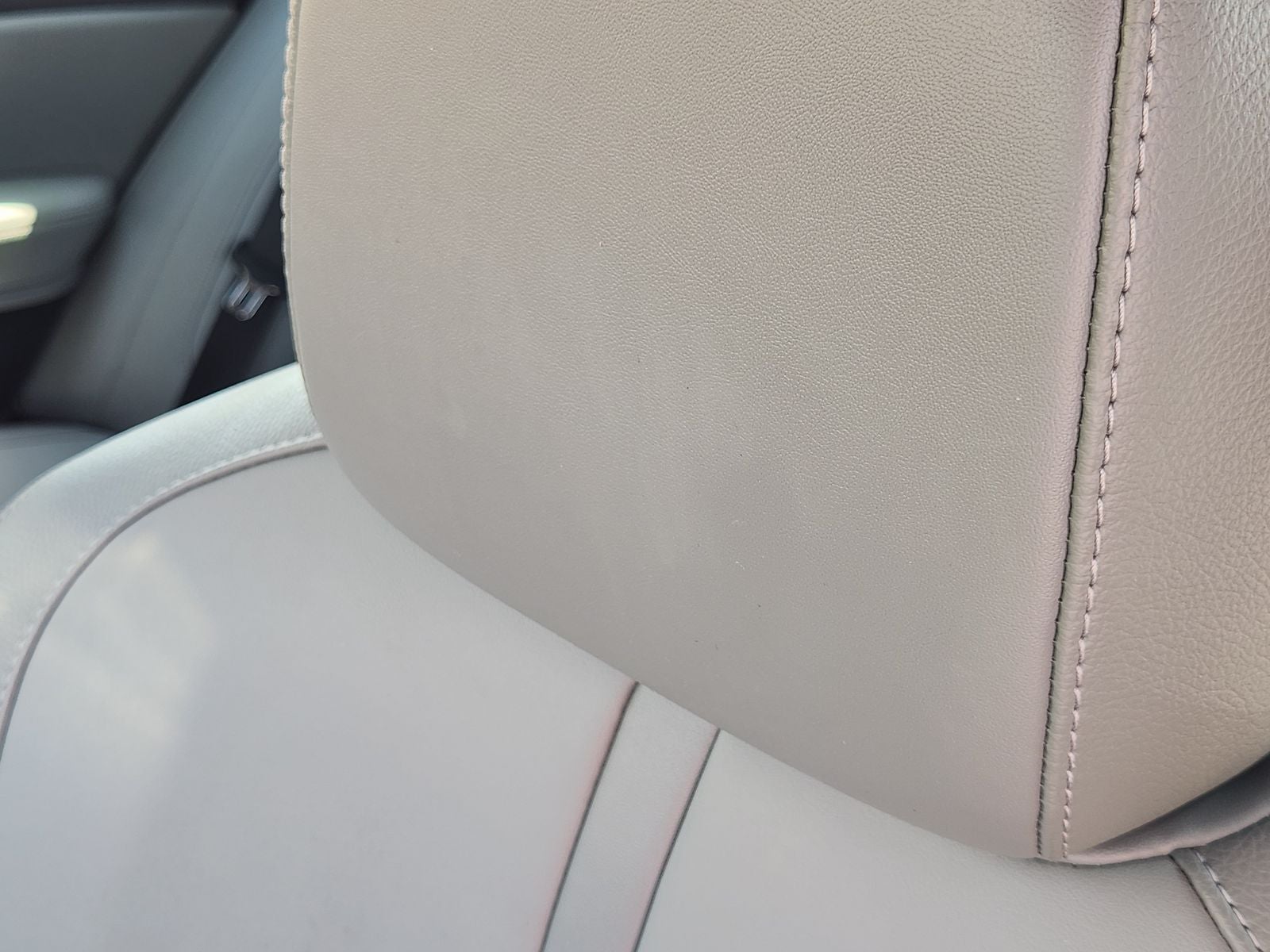 2022 Toyota Avalon XLE