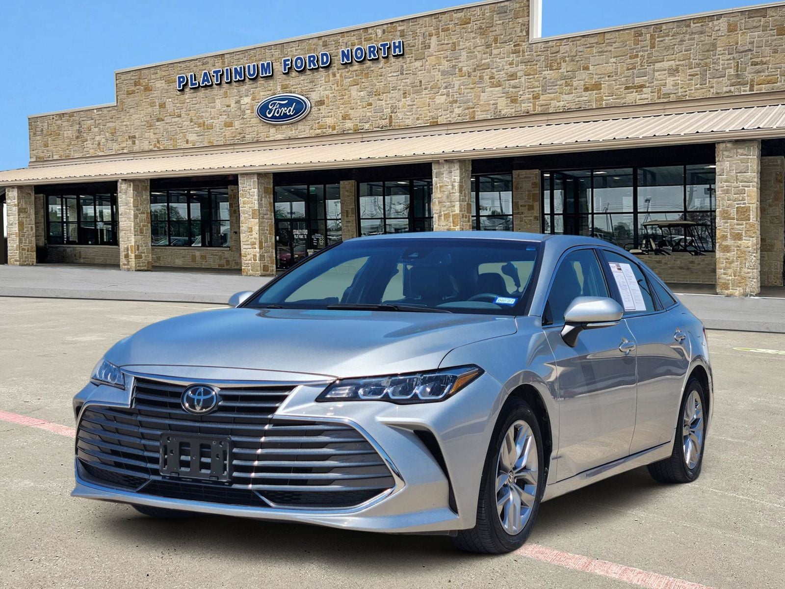 2022 Toyota Avalon XLE