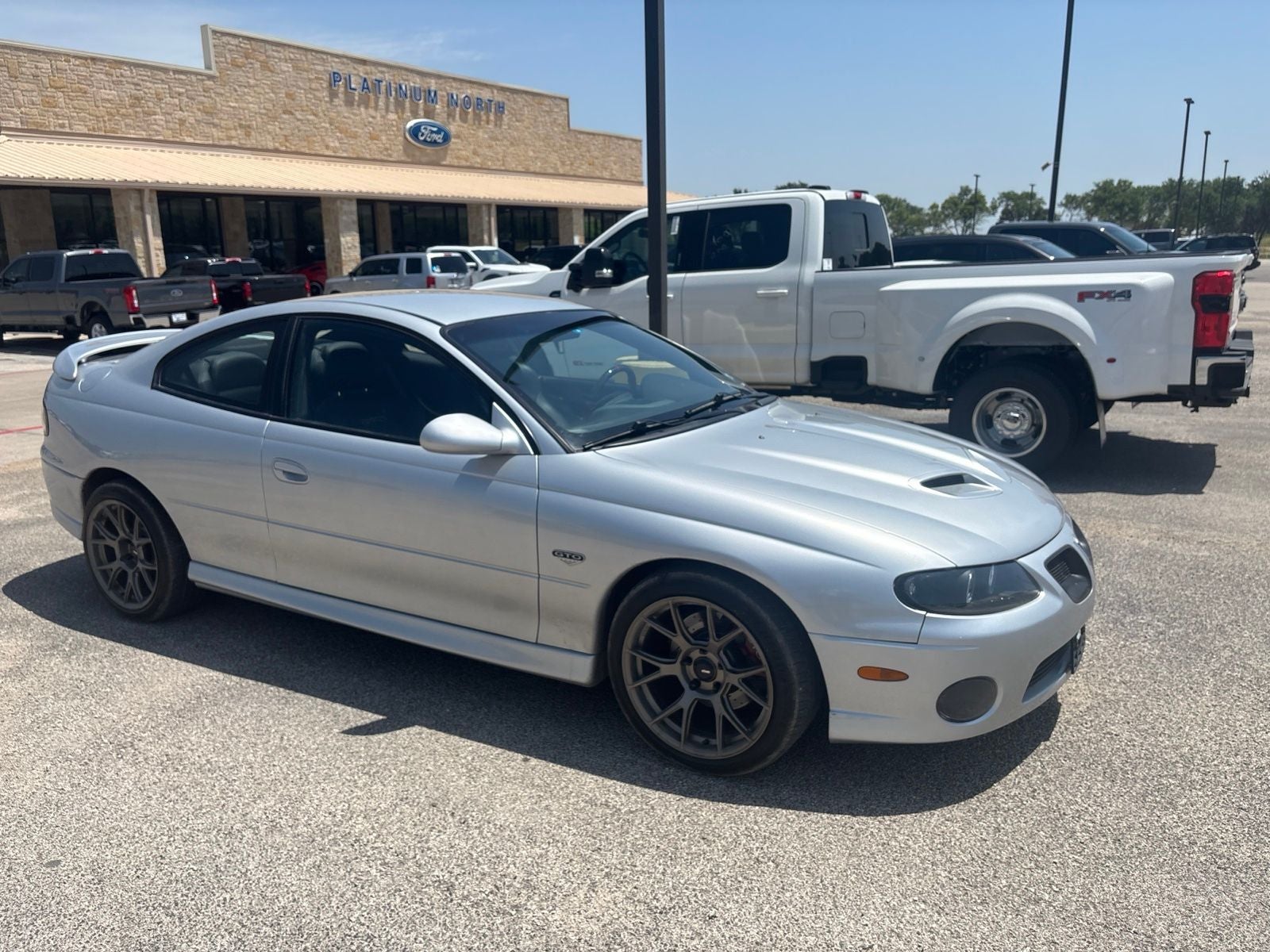 2006 Pontiac GTO Base