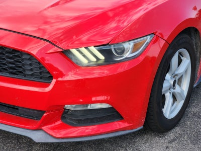 2016 Ford Mustang V6