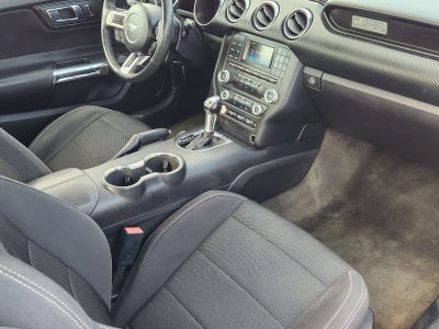 2016 Ford Mustang V6