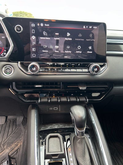 2024 GMC Canyon Elevation