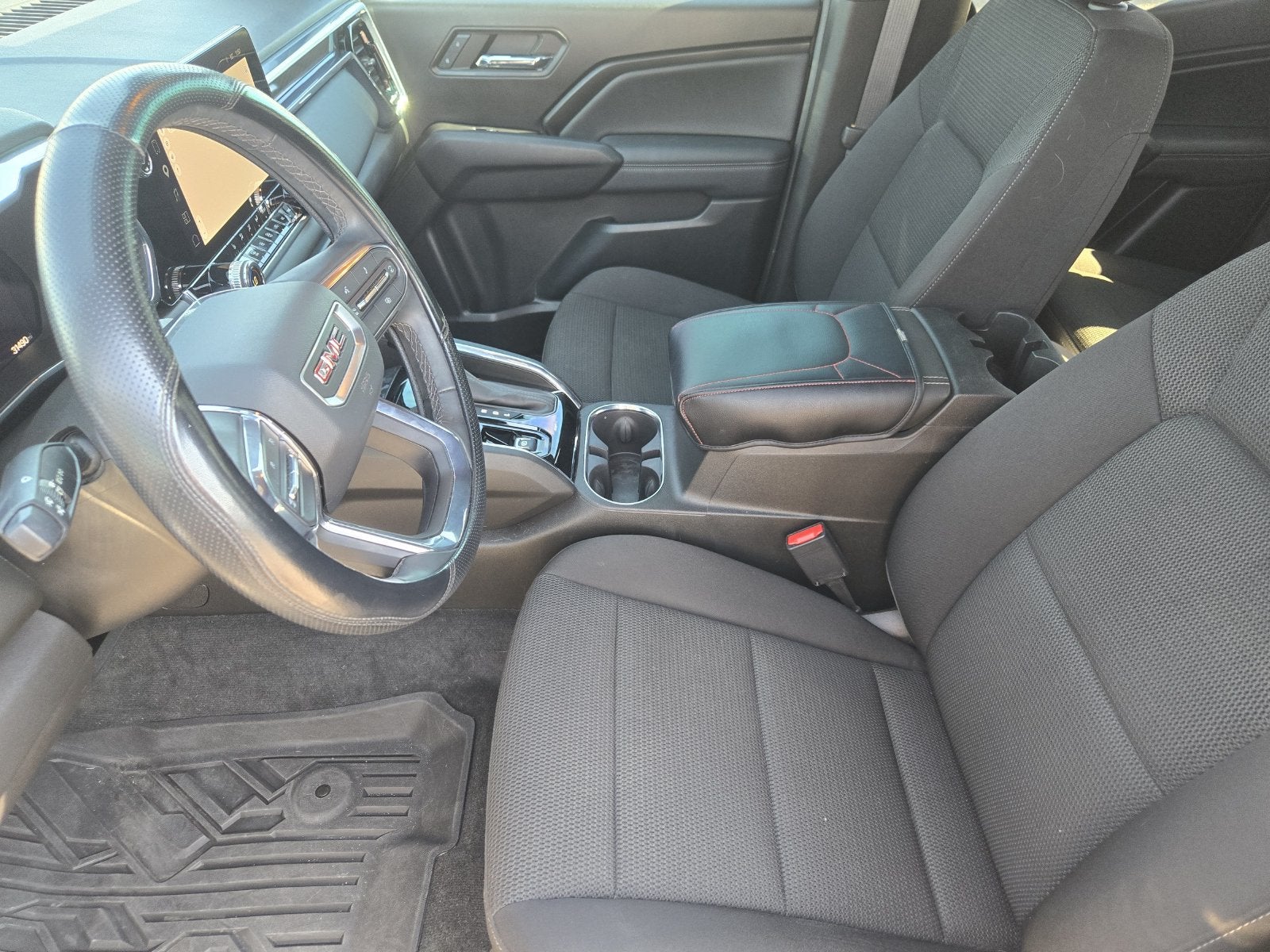 2024 GMC Canyon Elevation