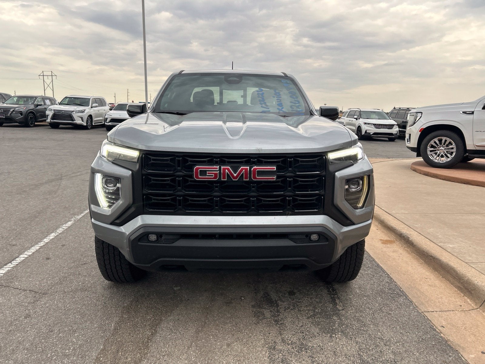 2024 GMC Canyon Elevation