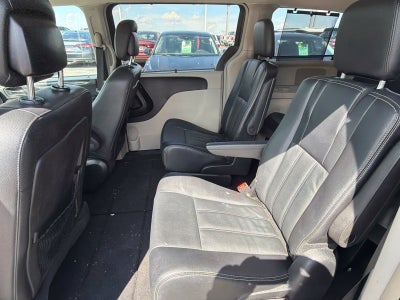 2015 Chrysler Town & Country Touring