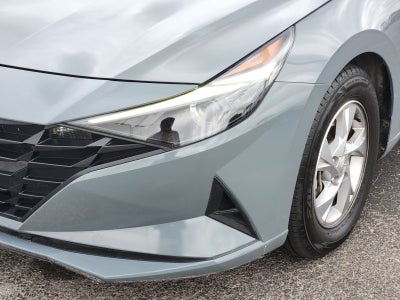 2021 Hyundai Elantra SE