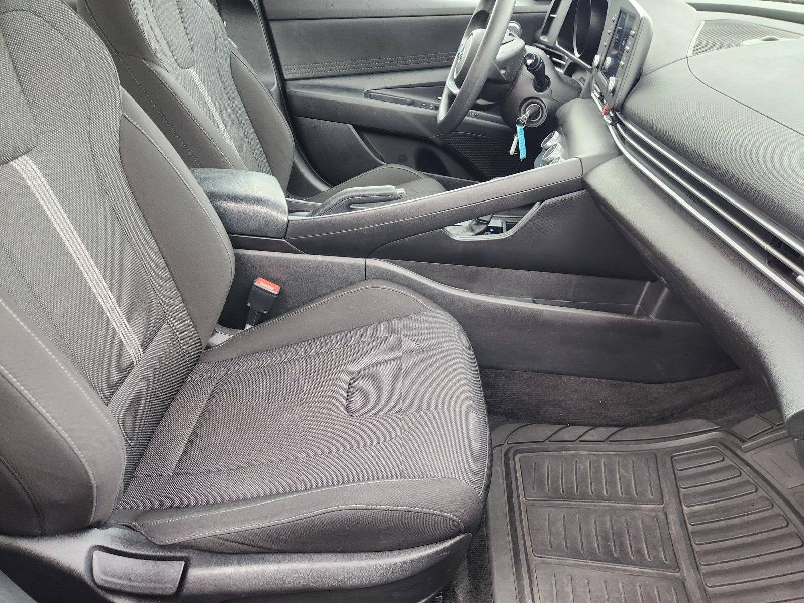 2021 Hyundai Elantra SE