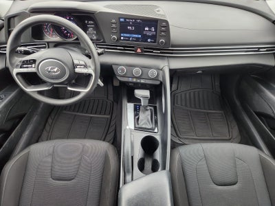 2021 Hyundai Elantra SE