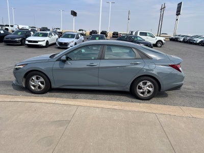 2021 Hyundai Elantra SE