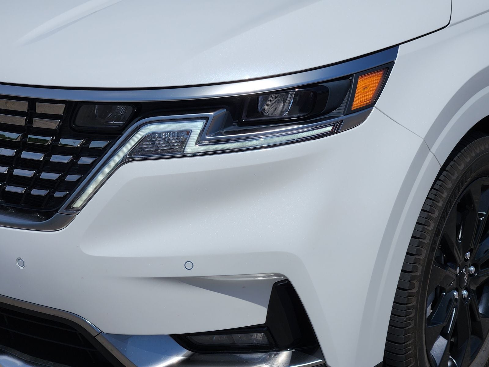 2024 Kia Carnival SX