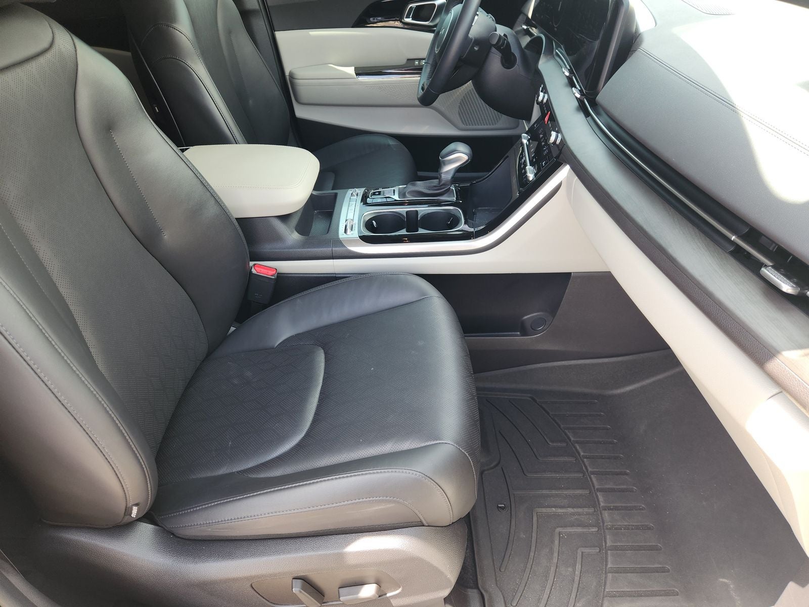 2024 Kia Carnival SX