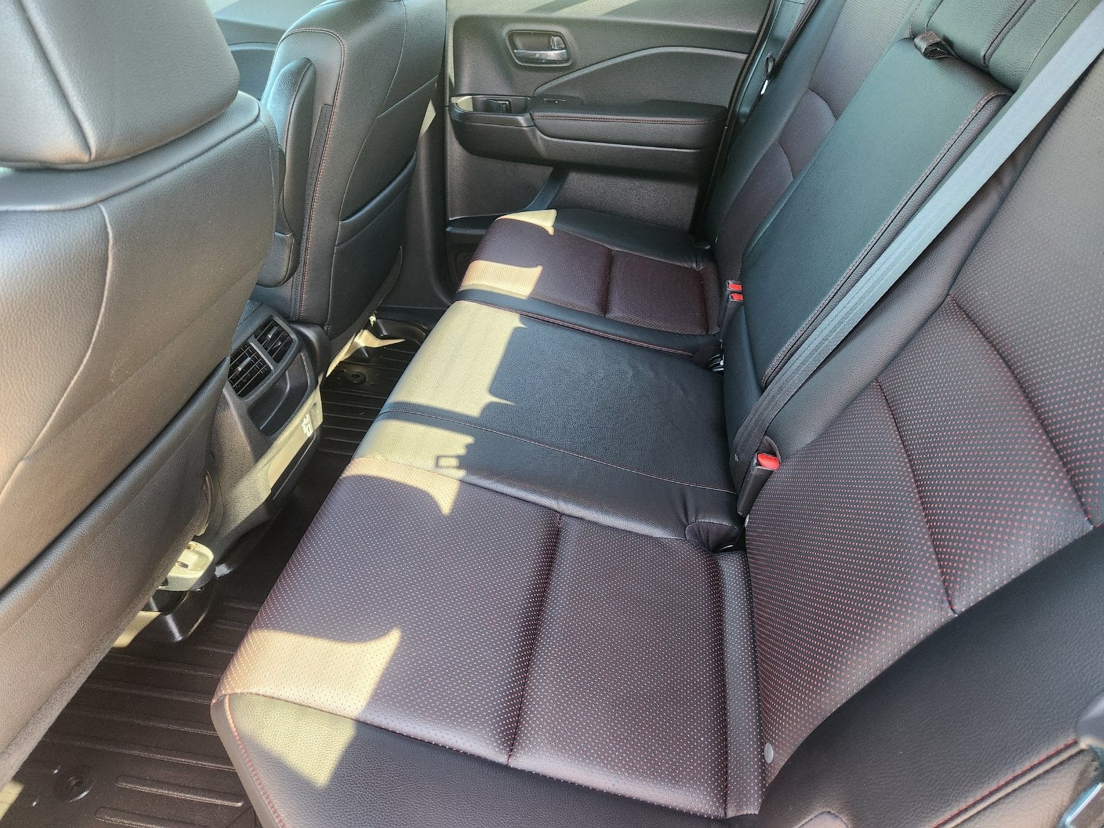 2022 Honda Ridgeline Black Edition