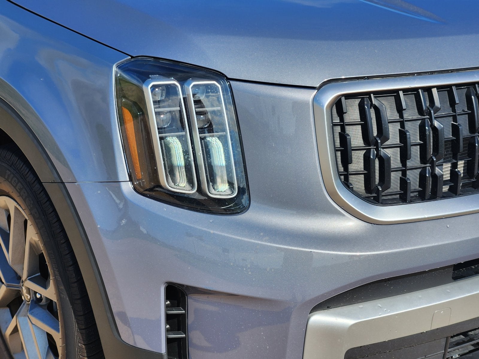 2024 Kia Telluride LX