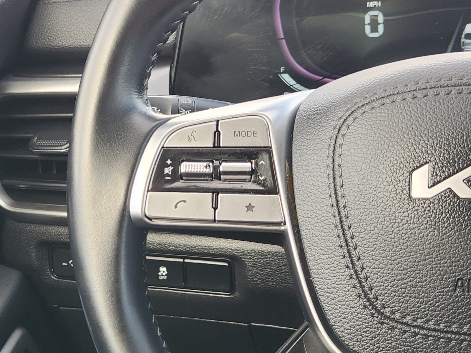 2024 Kia Telluride LX
