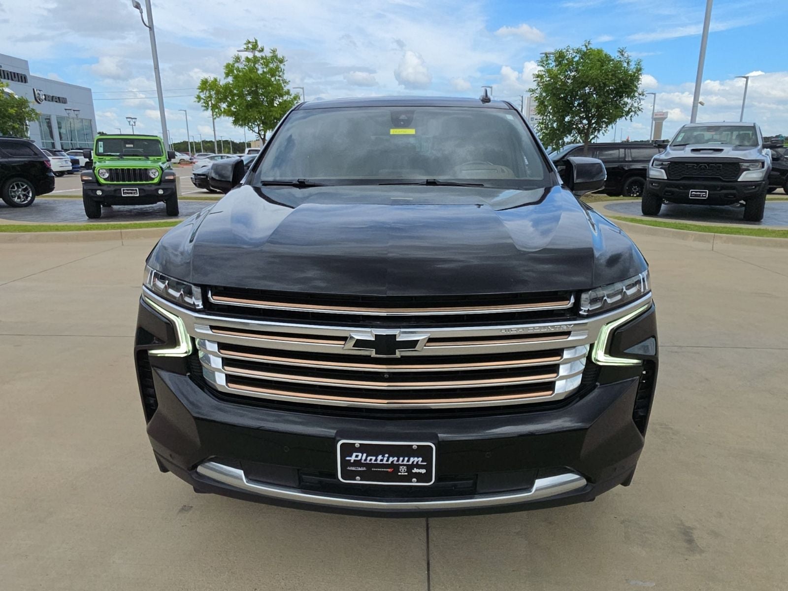 2022 Chevrolet Suburban High Country