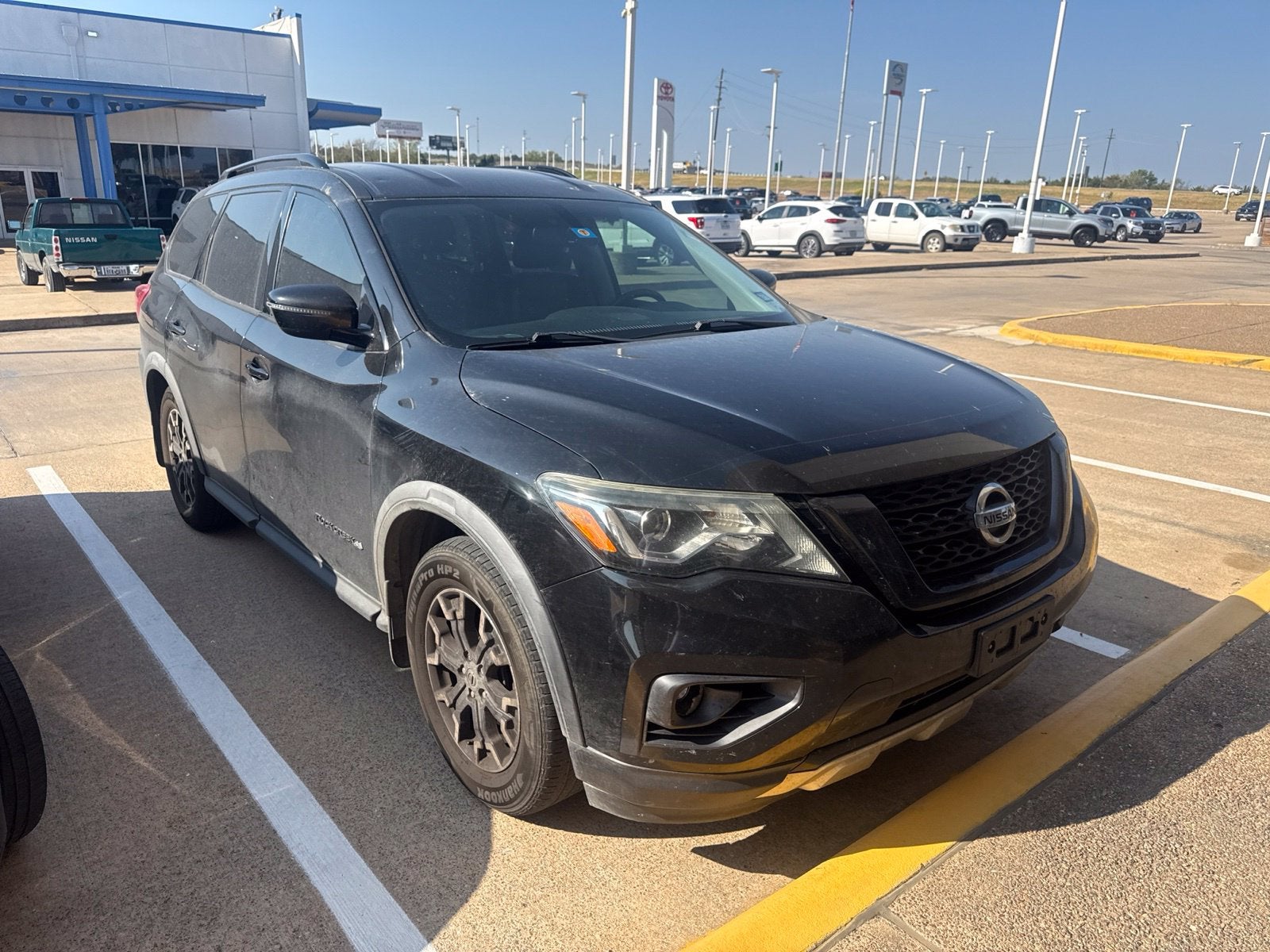 2019 Nissan Pathfinder SV